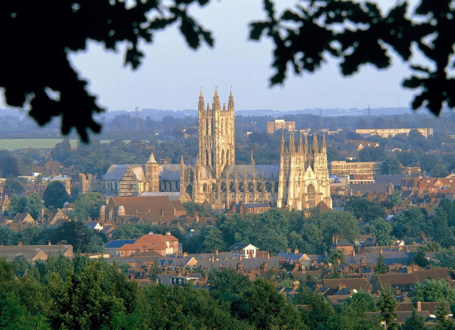 Luxury 2 Bedroom City Centre Apartment - Secure Parking - Amazing Location! Canterbury Esterno foto