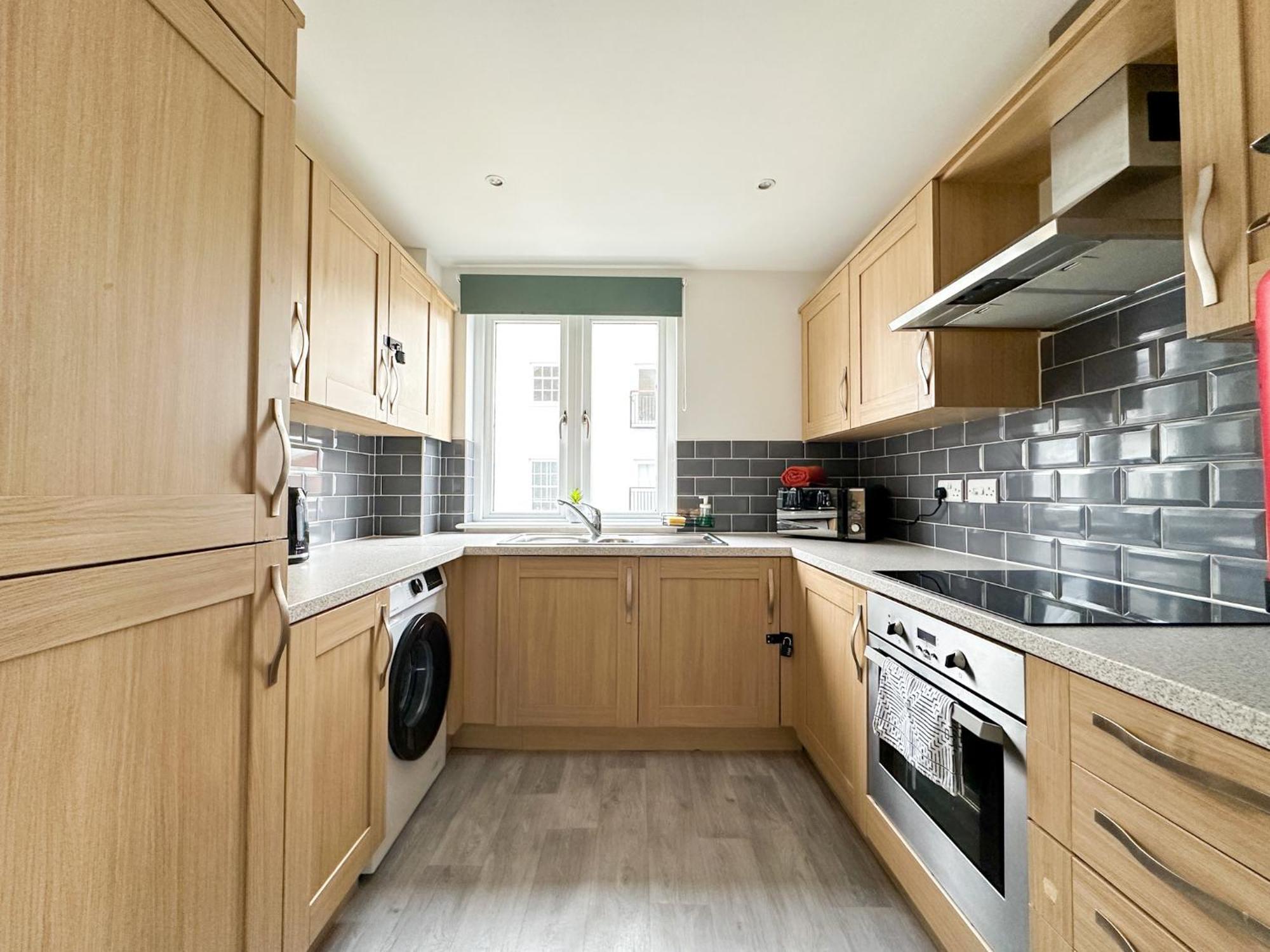 Luxury 2 Bedroom City Centre Apartment - Secure Parking - Amazing Location! Canterbury Esterno foto